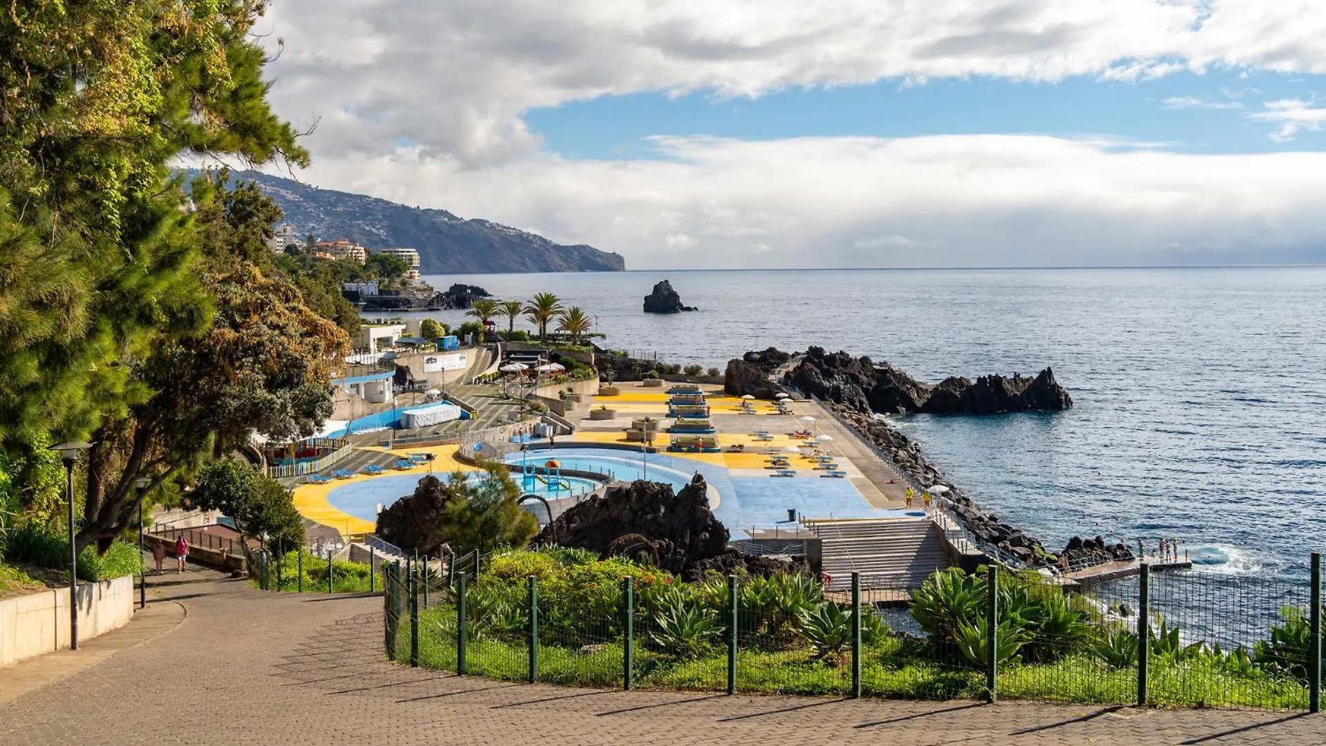 Casa Branca With Garden By Holiday Rental Madeira Funchal  Portugal